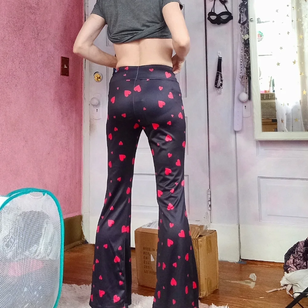 Silky heart print bellbottom pants! Stretchy legging kawaii style so cute! Nwot - Picture 1 of 6